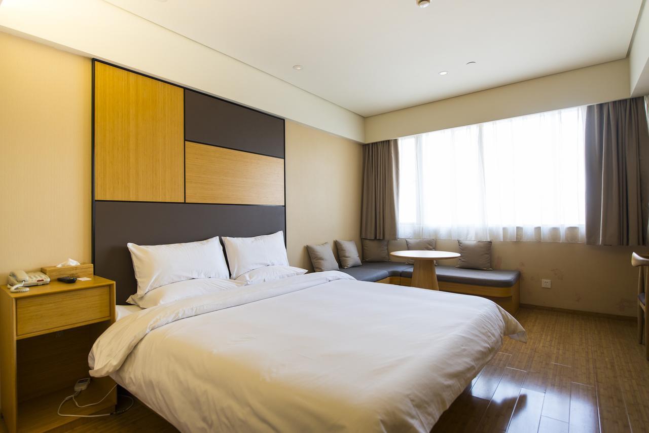 Ji Hotel Shanghai Lujiazui South Pudong Road Exterior foto